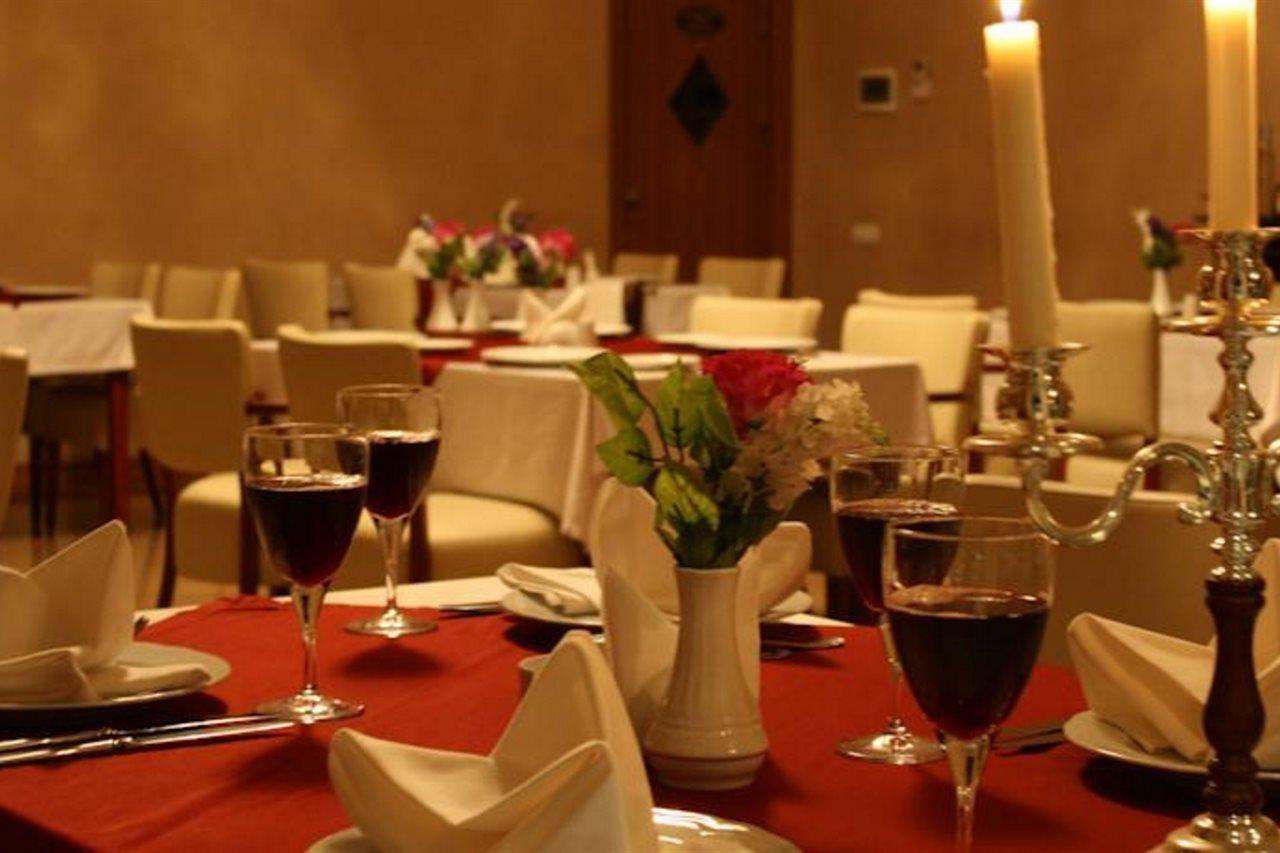 Kaspia Sahil Hotel Lankaran Ngoại thất bức ảnh