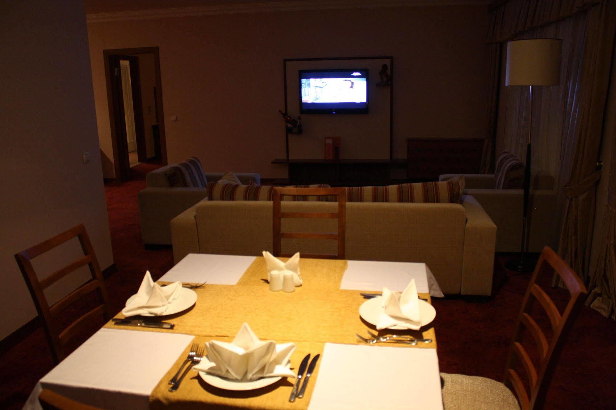 Kaspia Sahil Hotel Lankaran Ngoại thất bức ảnh